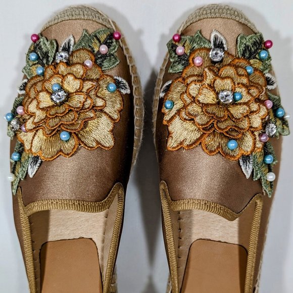 NWT Floral Embroidered Espadrilles with Beaded Embellishments, Kanna Size EU 37 - Picture 5 of 14
